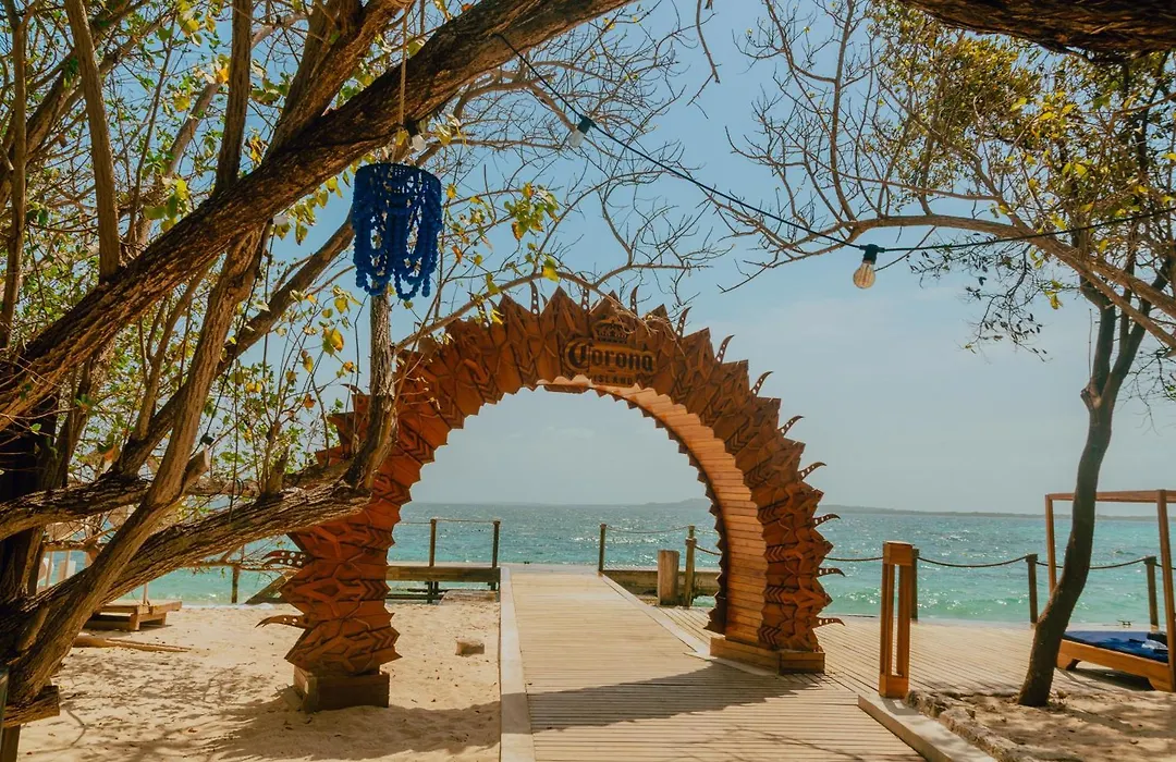 Isla Corona-1